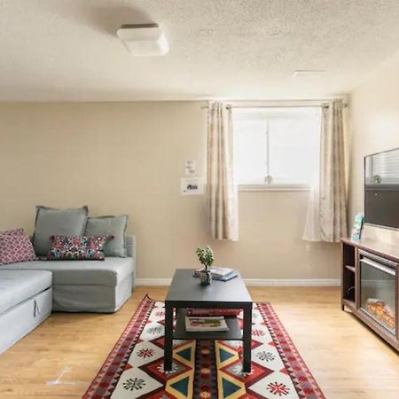 Self Check-In Spacious Apartment With Full Kitchen Ottawa Exteriér fotografie