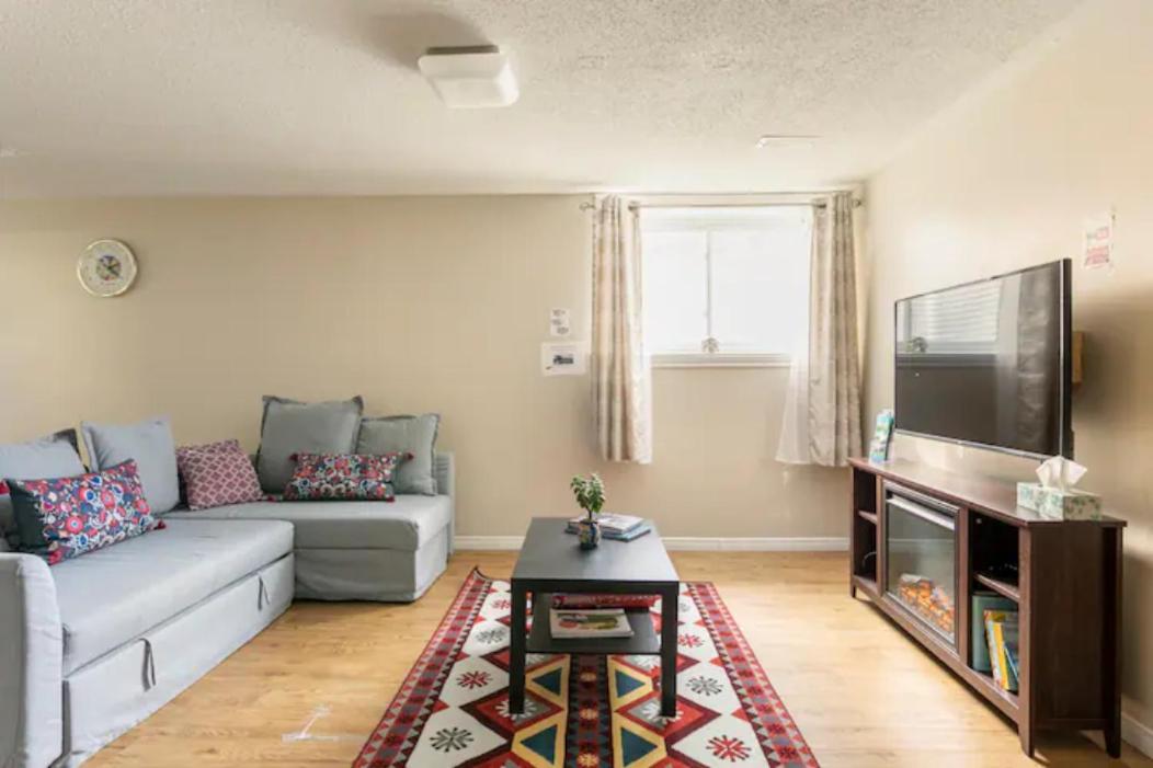 Self Check-In Spacious Apartment With Full Kitchen Ottawa Exteriér fotografie