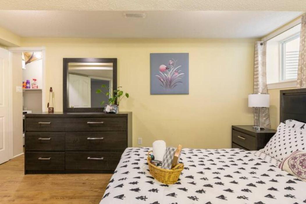 Self Check-In Spacious Apartment With Full Kitchen Ottawa Exteriér fotografie