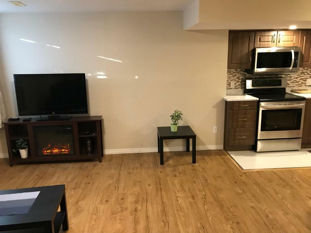 Self Check-In Spacious Apartment With Full Kitchen Ottawa Exteriér fotografie