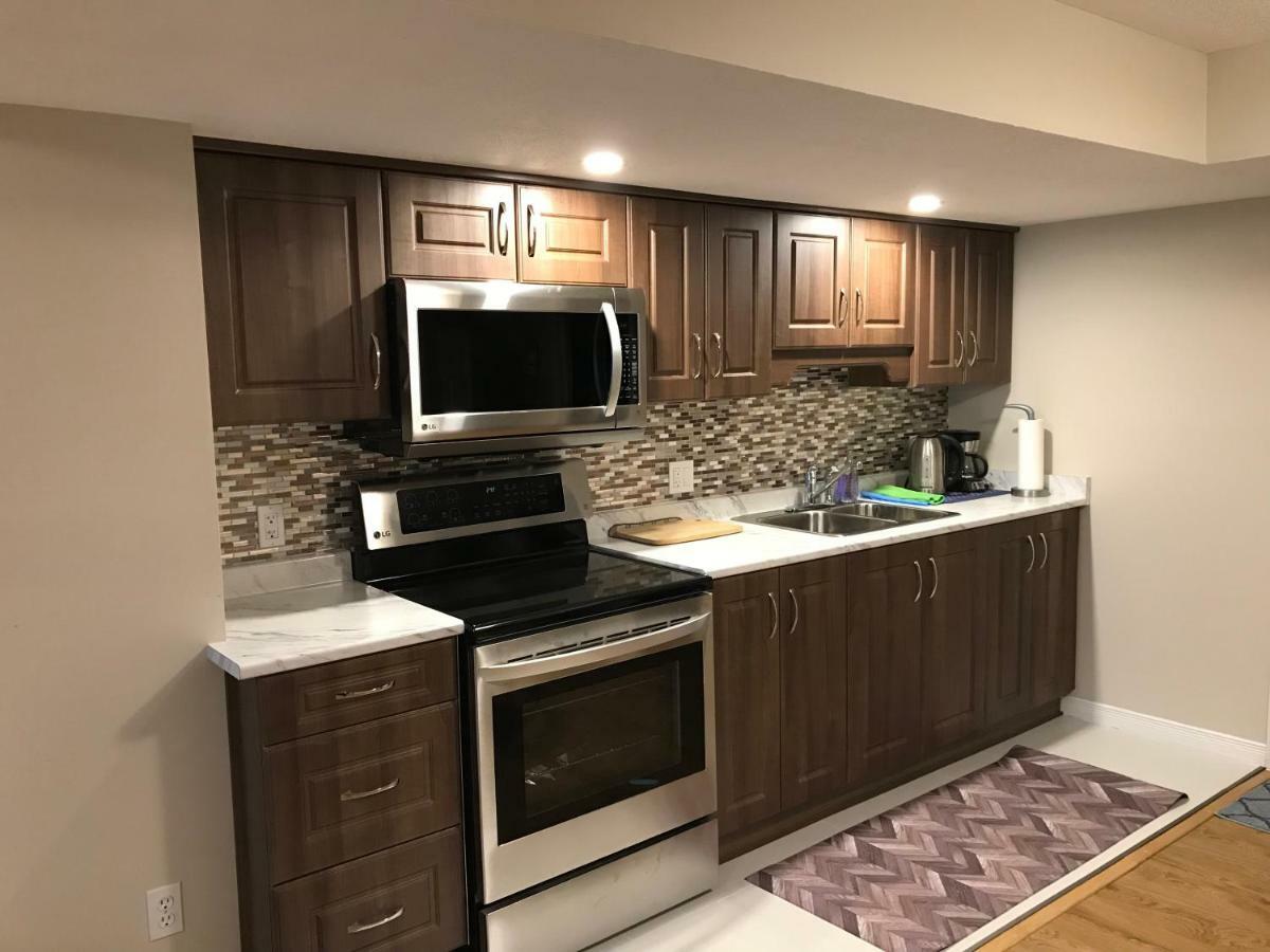 Self Check-In Spacious Apartment With Full Kitchen Ottawa Exteriér fotografie
