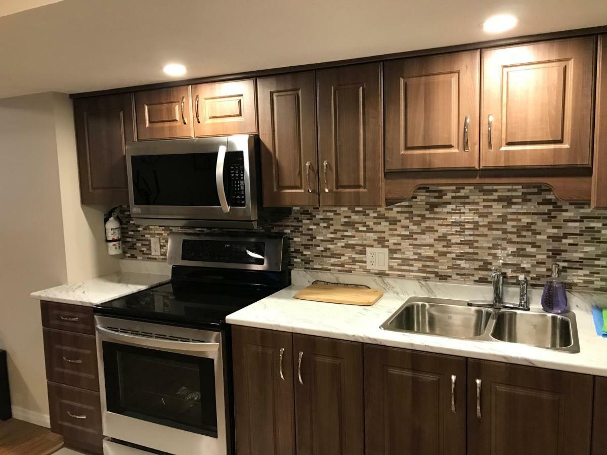 Self Check-In Spacious Apartment With Full Kitchen Ottawa Exteriér fotografie